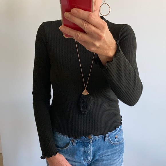 Black Cropped, Waffle Knit Top - Picture 2 of 11